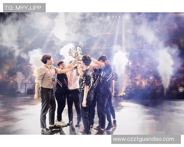 电竞新闻聚焦RNG战队近期状态分析与表现评估探讨 电竞新闻聚焦RNG战队近期状态分析与表现评估探讨